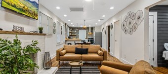Newly renovated bungalow near downtown El Paso