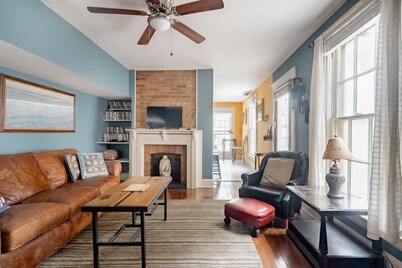 Artist's Guest Quarters in Grant Park