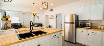 Sunset Heights Bungalow near Downtown and UTEP