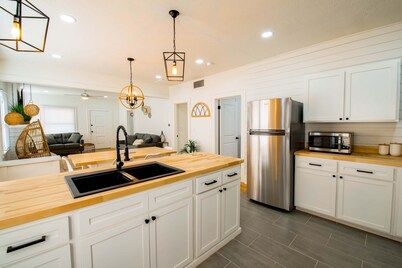 Sunset Heights Bungalow near Downtown and UTEP