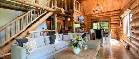 Smart TV, fireplace, table football, stereo