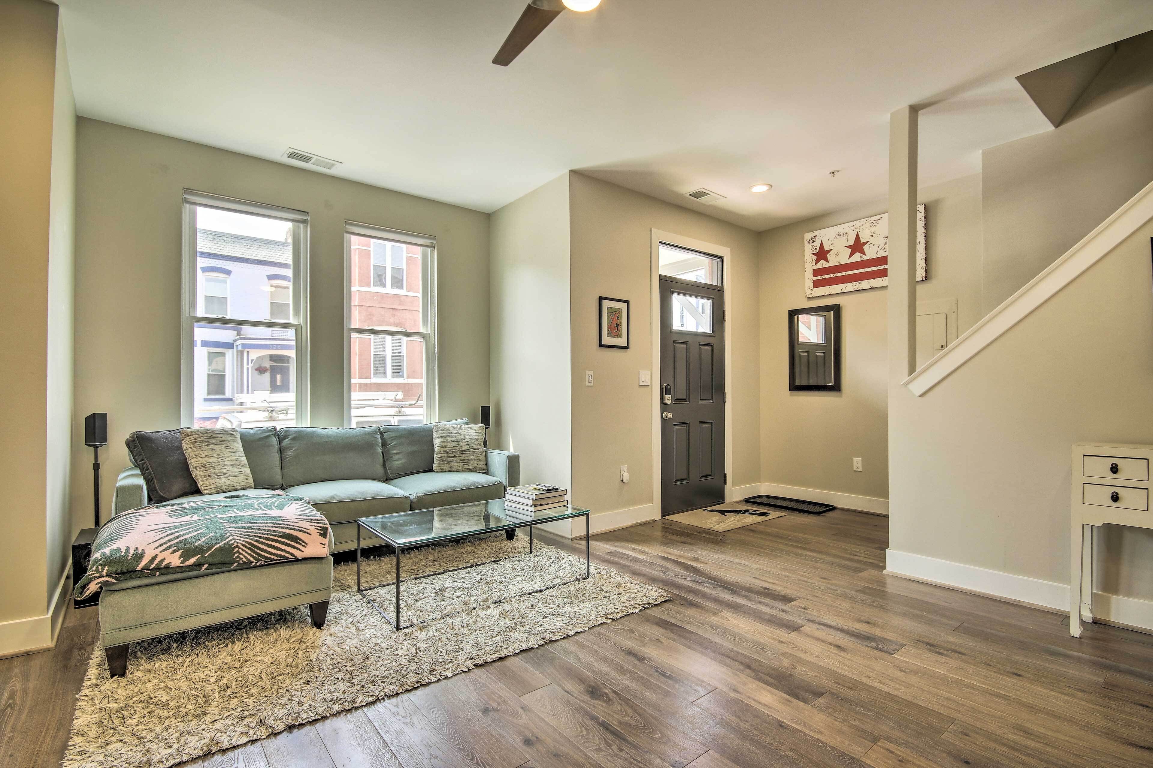 Modern D.C. Retreat w/ Private Outdoor Space!