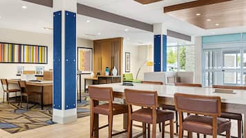 Desayuno buffet incluido todos los días