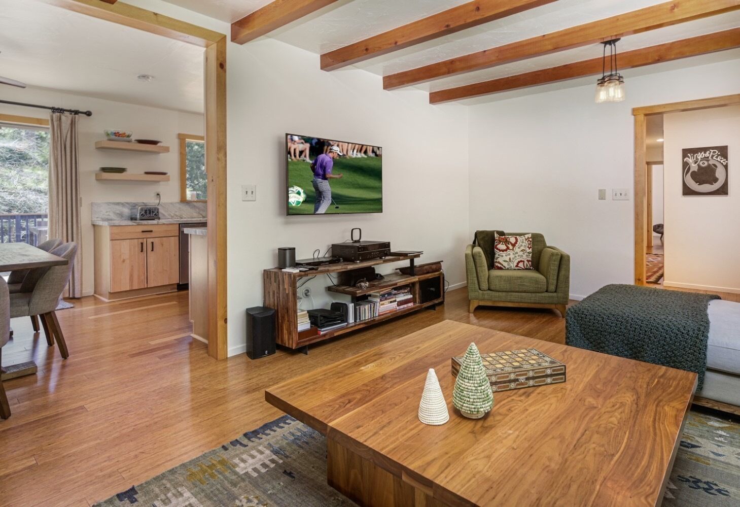 Private Mountain Retreat with Scenic Views