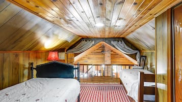 3 Schlafzimmer, Bügeleisen/Bügelbrett, kostenloses Internet, Bettwäsche