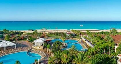 Club Hotel Turan Prince World Select Villa
