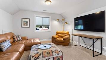 Smart TV, fireplace, video games, books