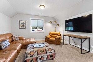 Smart TV, fireplace, video games, books