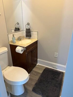 أحواض استحمام، مجففات شعر