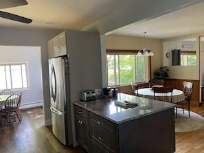 Interior - Highland Dream: All Season Beauty! 5BR/2BA, Lakefront, Stay and Play. 4 Season (Bridgton)