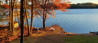 Highland Dream: All Season Beauty! 5BR/2BA, Lakefront, Stay and Play. 4 Season