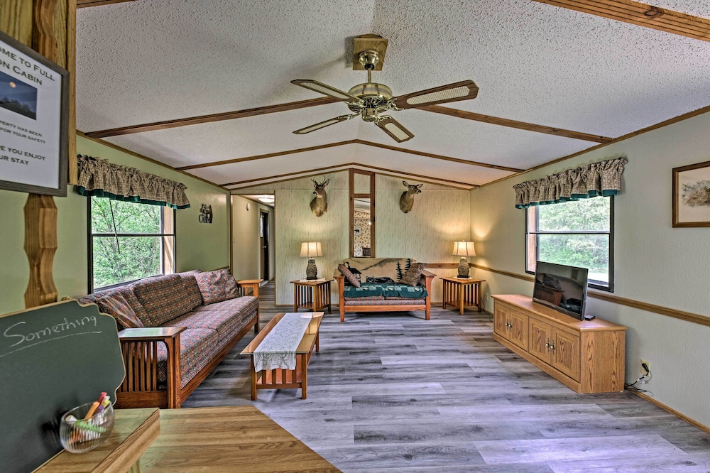 Secluded Woodsy Cabin: Hike, Fish, Hunt + ATV!
