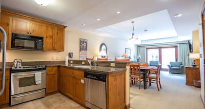 One Bedroom Condo with Large Balcony over Mountaineer Square 1 Condo - No Cleaning Fee! by RedAwning
