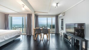 Basic Room, 1 Bedroom (201)