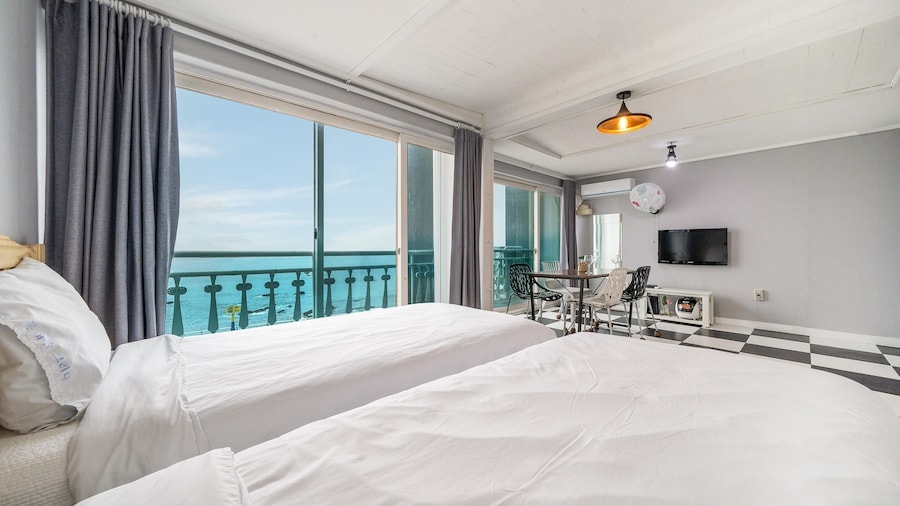 Donghae Donghaeleulkeulida Pension