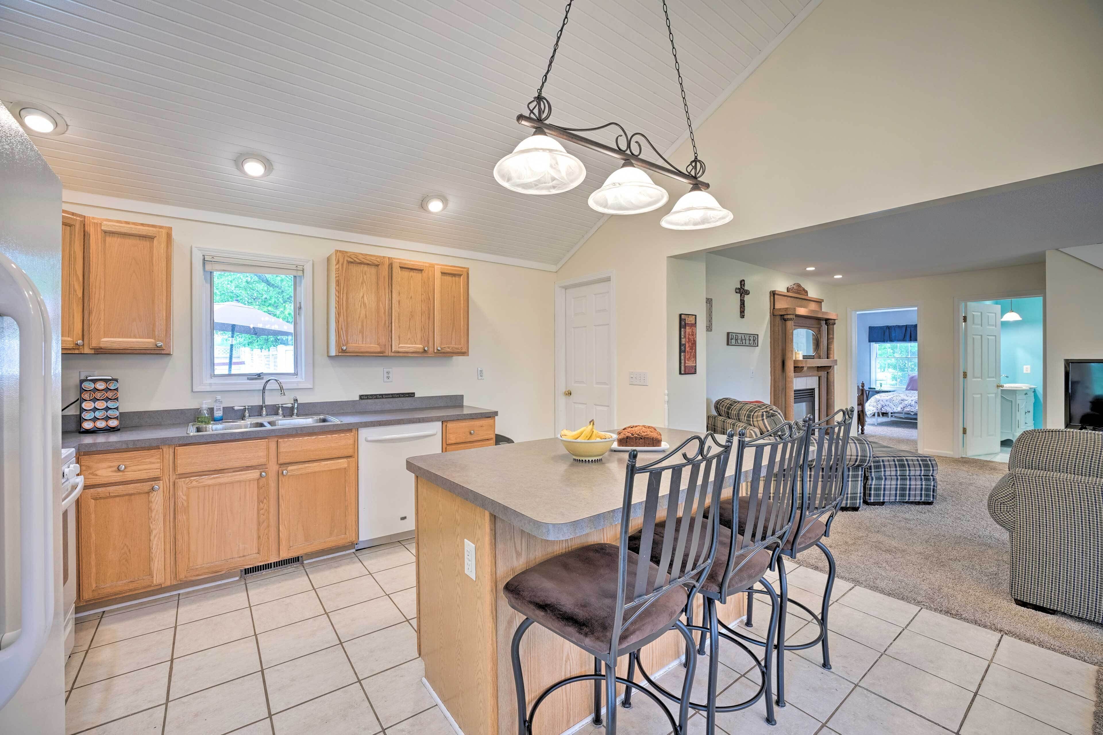 Irish Hills Farmhouse w/ Furnished Deck & Playset