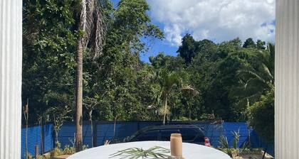 Off the beaten path private villa, w/AC, Jacuzzi, king beds