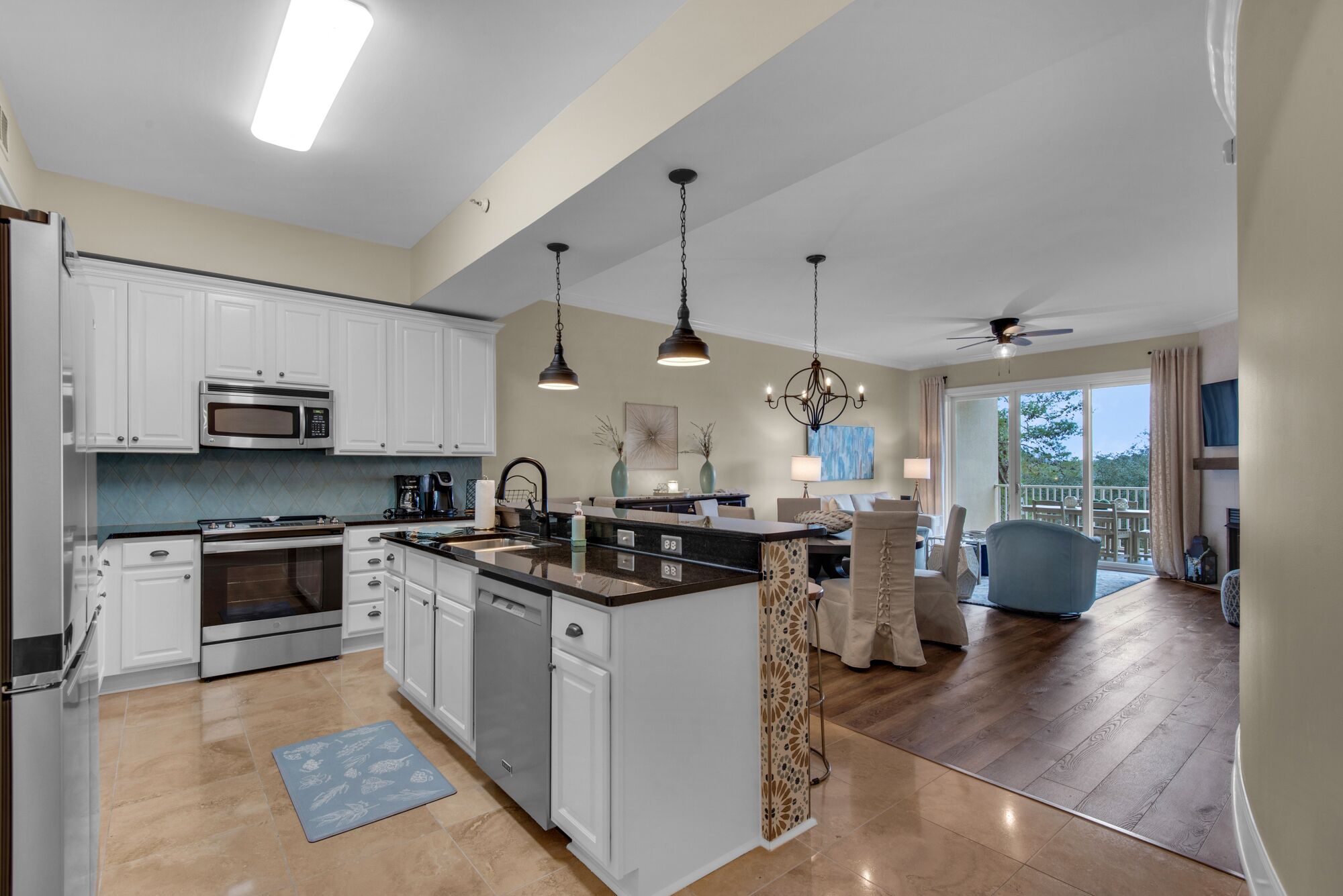 Beginning 2024! 
15% Discount for a 7-night stay!