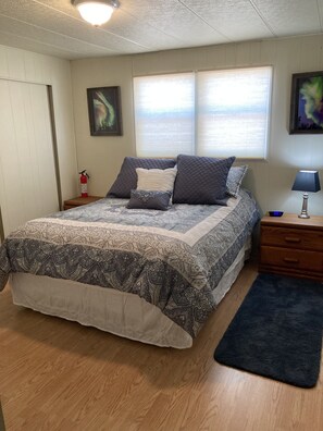 3 Schlafzimmer, Schreibtisch, Bügeleisen/Bügelbrett, kostenloses WLAN