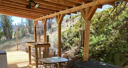 The Kjar House. A one bedroom family retreat in the Oregon outback.