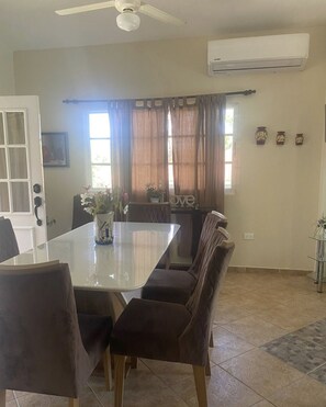 Dining - RESIDENTIAL HISPANIOLA,  walking distance to town & beach (Sosúa)
