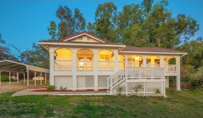 Country Sunset Farmhouse 