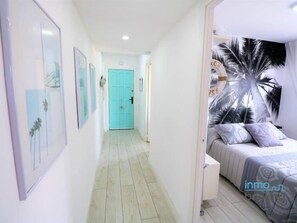 1 soverom, strykejern/-brett og sengetøy