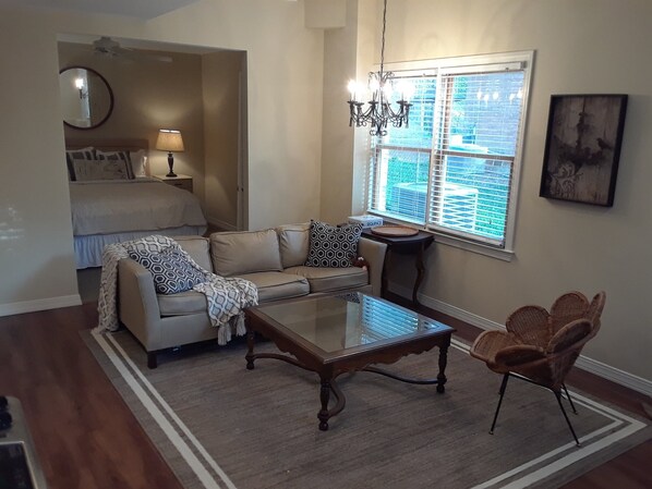 3 habitaciones, tabla de planchar con plancha y wifi gratis