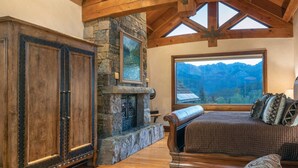 House, 6 Bedrooms | 6 bedrooms, bed sheets - Picture Perfect by Exceptional Stays (Telluride)