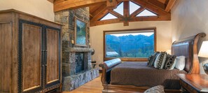 House, 6 Bedrooms | 6 bedrooms, bed sheets