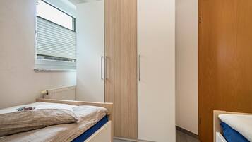 1 habitación, wifi gratis y ropa de cama