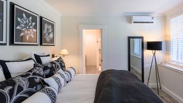 5 bedrooms, iron/ironing board, free WiFi, bed sheets