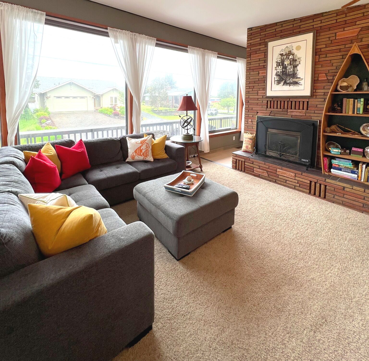 Charming Private Home - 1 block walk to the beach, 4 blocks from city center