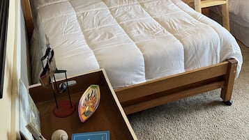 2 bedrooms, desk, iron/ironing board, free WiFi