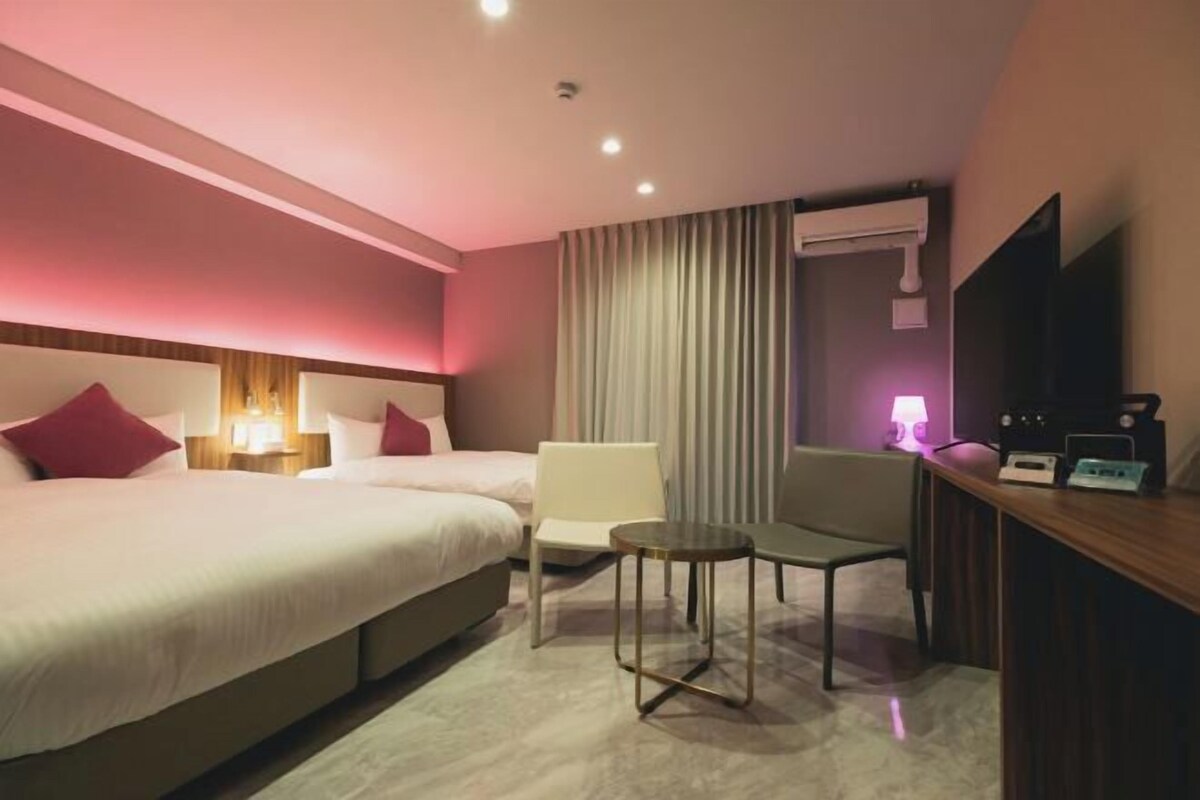 Desk, free WiFi, bed sheets