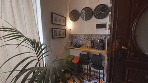 Room, 1 Bedroom, Patio, City View | Floor plan - Room-dimora Aganoor Business Suite (Cava de' Tirreni)