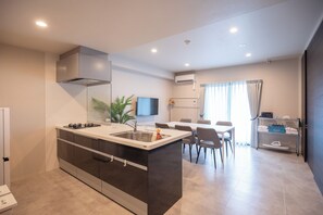 Superior Apartment, Non Smoking | Free WiFi, bed sheets - HOTEL SO SUMIYOSHI (Fukuoka)