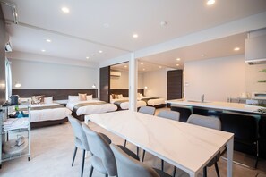 Superior Apartment, Non Smoking | Living area | 100-cm LCD TV with digital channels, TV, Netflix