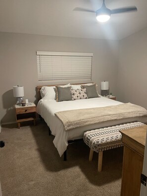 4 habitaciones, tabla de planchar con plancha y wifi gratis