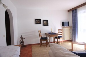 1 Schlafzimmer, Internetzugang, Bettwäsche