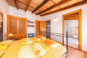3 slaapkamers, gratis wifi, beddengoed