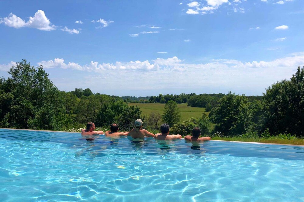 Villa Le Creyssac - 16 people - Magnificent garden and swimming pool
