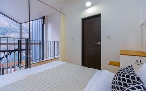 Room (Valley 2 (Unshared House Duplex))