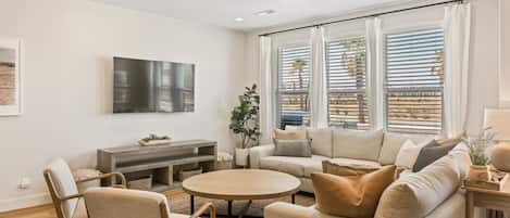 Stadtwohnung, 4 Schlafzimmer | Wohnbereich