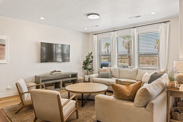 Townhome, 4 Bedrooms | Living area