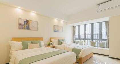 Bainianhui International Apartment