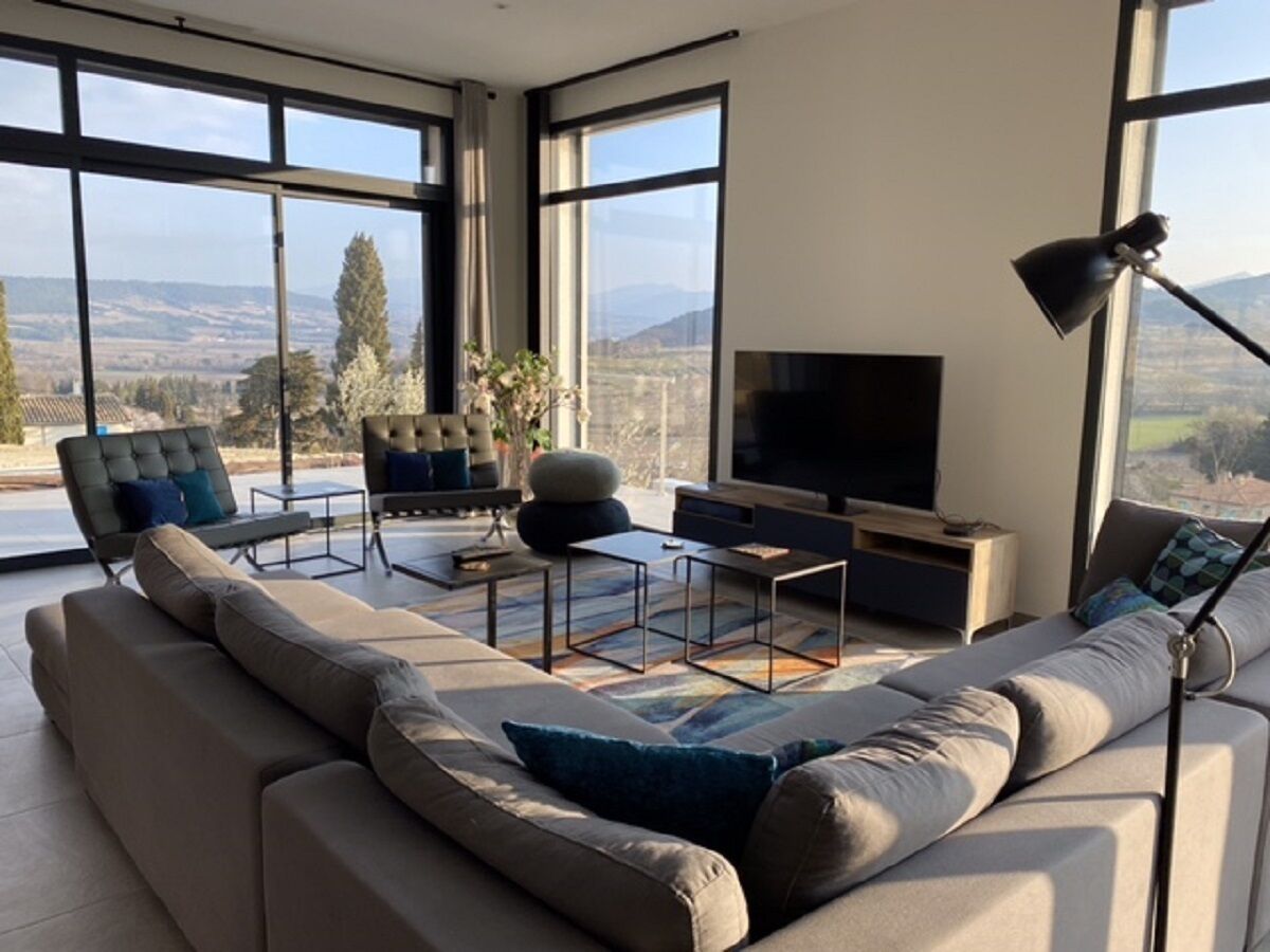 Modern and luxurious Villa classified 5 stars