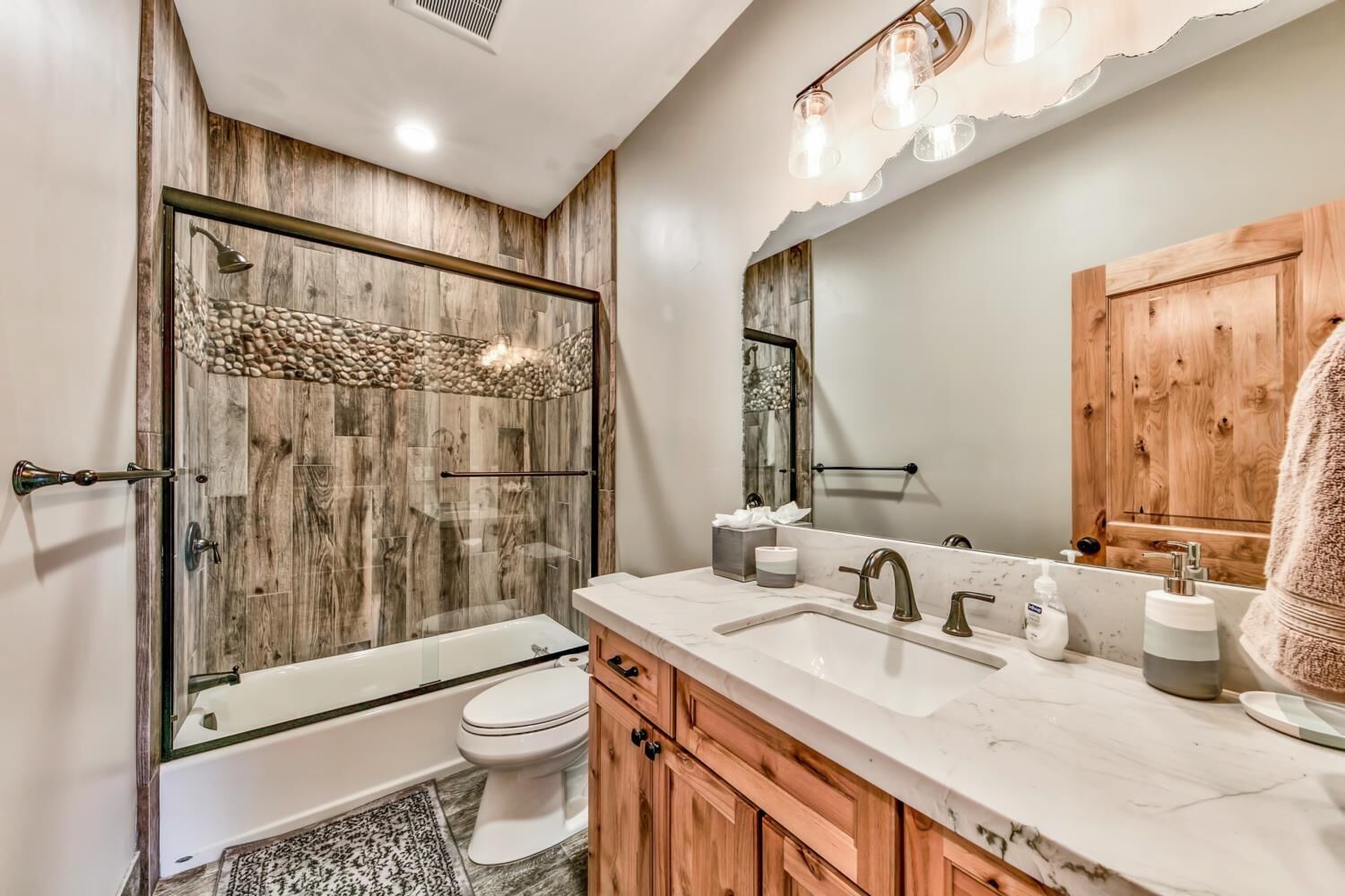 Lx24 south lake tahoe brand new cabin vhr210131