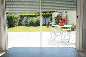 Dining - HOUSE, CONTEMPORARY COMFORT AND TRANQUILITY 15 MINUTES FROM THE BEACH  (Mauguio)