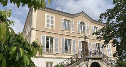 Grande Maison Familiale Située Dans le Beaujolais au Coeur des Vignes